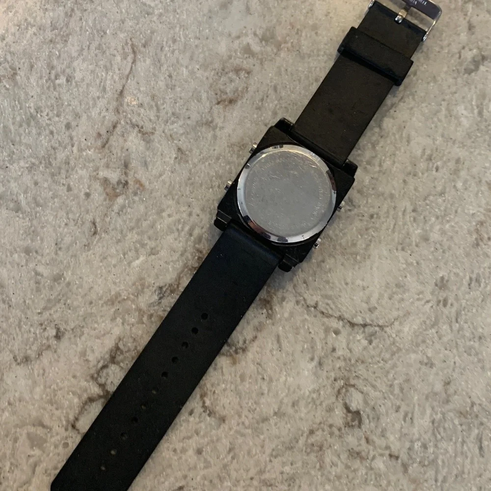 Mens wristwatch